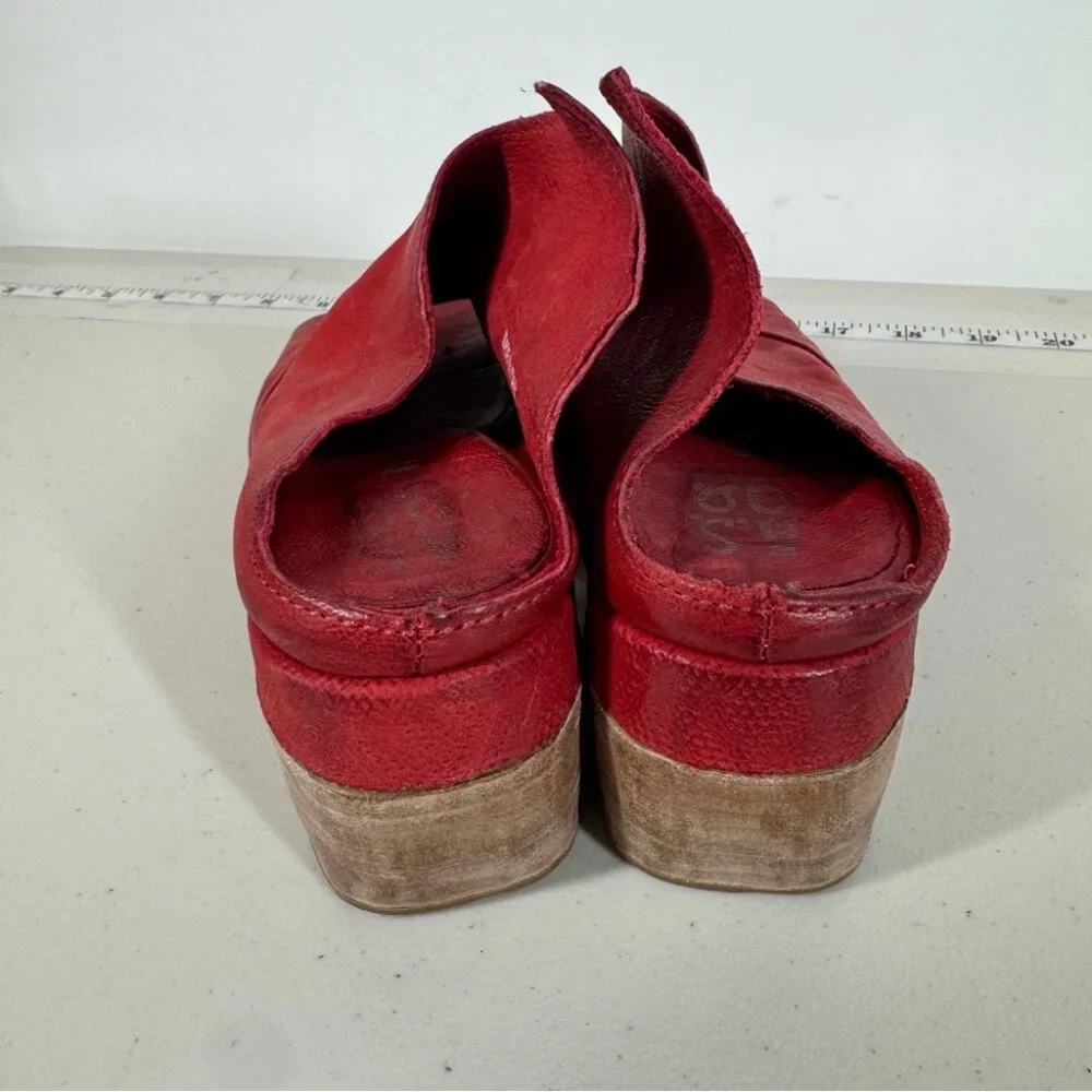 AS98 Red Leather Peep Toe Mules Size 38 Block Heel Boho Hippie Lagenlook - Picture 8 of 16